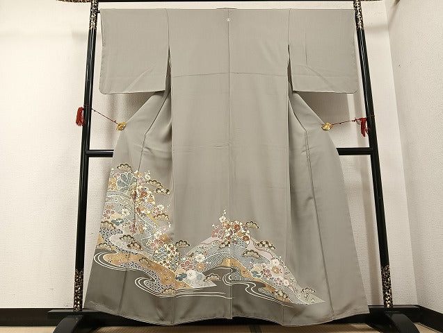 平和屋着物●豪華色留袖 友禅 駒刺繍 草花宝尽くし 金彩 正絹 逸品 未使用 AABG8491ph