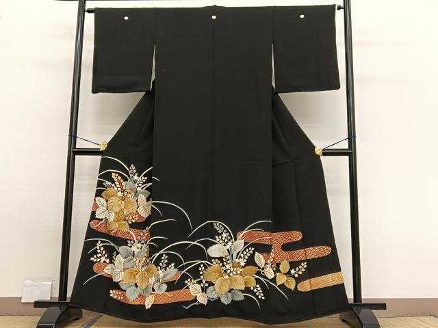平和屋着物■豪華黒留袖 駒刺繍 エ霞桐花文 金彩 正絹 逸品 BAAW7877hv
