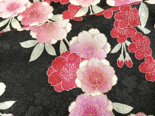 平和屋着物●豪華振袖 駒刺繍 夜桜文 暈し染め 黒地 金彩 正絹 逸品 AABH3859ph