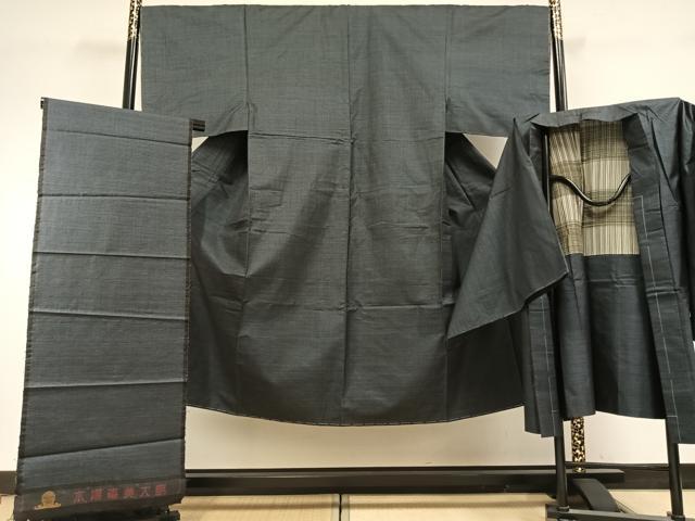 平和屋着物●男性 本場大島紬 アンサンブル 100亀甲 総詰め 反端付き 正絹 逸品 AABH0891fy