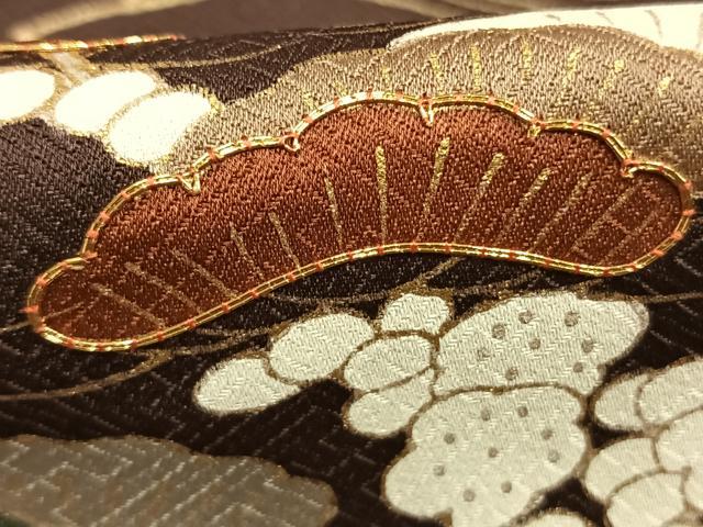 平和屋着物●訪問着 駒刺繍 立波松文 金彩 正絹 逸品 AABH0904fy