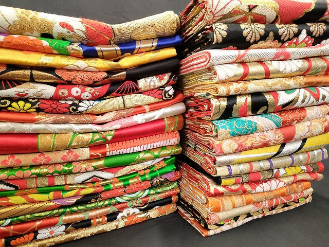 平和屋本店■子供帯 まとめて 35点 鳳凰 鶴 向かい蝶 更紗 花柄 七宝 楽器 アンティーク 金銀糸 など 着用可能多数 未使用品あり ppp3532