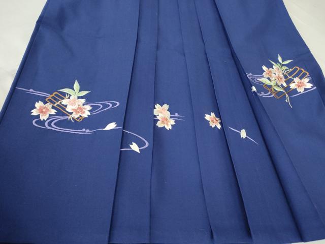 平和屋着物●女性 行灯袴 総刺繍 花筏文 金糸 DABC3946az
