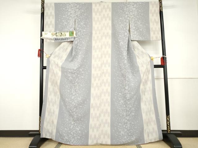 平和屋着物●結城ちぢみ 舞花矢羽根間道 小倉商店 やまと誂製 証紙付き 正絹 逸品 AABH3750cs