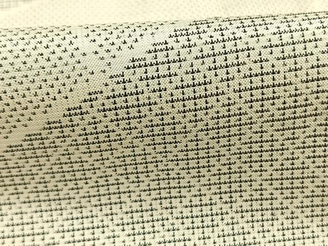 平和屋着物●本場大島紬 白大島 カタス7マルキ 幾何学文様 正絹 逸品 AABI1555fy