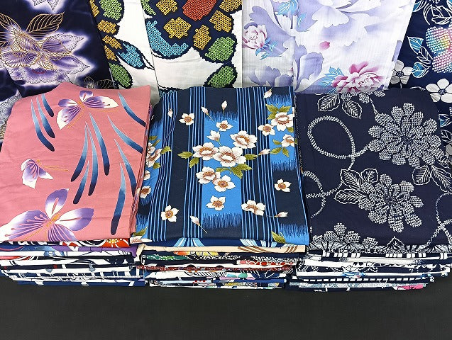 平和屋着物■浴衣 まとめて 45点 蝶 向日葵 花柄 型染め 暈し染め 金彩 など 着用可能多数 未使用品あり mmm1050