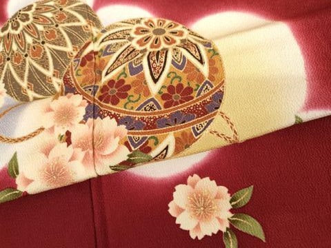 平和屋着物●豪華振袖 桜毬文 暈し染め 金彩 鬼しぼ縮緬 ますいわ屋扱い 正絹 逸品 AABJ3717cs