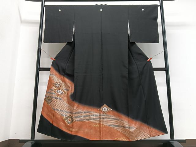 平和屋着物■豪華黒留袖 駒刺繍 流水草花文 暈し染め 金彩 正絹 逸品 CABH4178xe