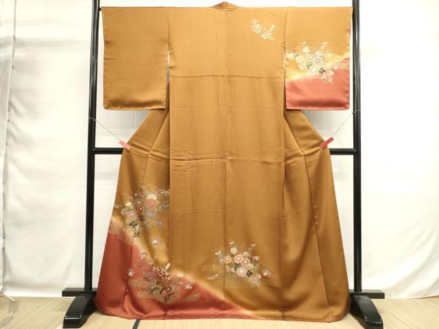 平和屋着物■訪問着 エ霞花蝶文 暈し染め 金彩 正絹 逸品 DABG6890cd