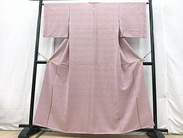 平和屋着物■上質な色無地 氷割れ地紋 撫子色 正絹 逸品 未使用 BAAX3573yc