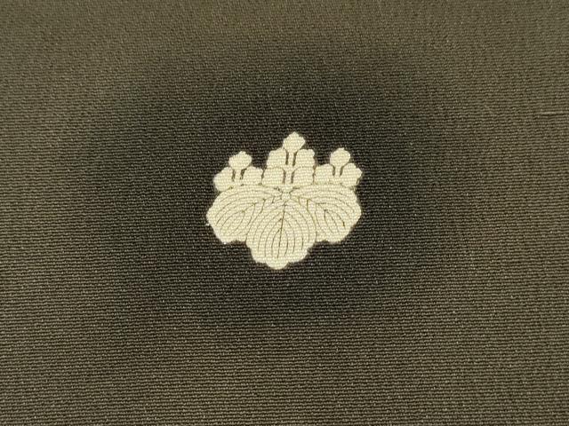 平和屋着物▼豪華黒留袖 刺繍 孔雀花文 金銀彩 正絹 逸品 DABG5320fe