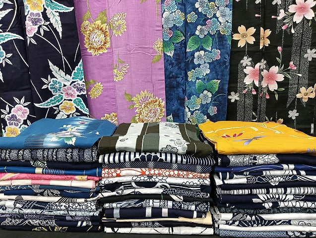 平和屋着物■浴衣 まとめて 45点 蜻蛉 向日葵 花柄 型染め 暈し染め など 着用可能多数 未使用品あり mmm1206