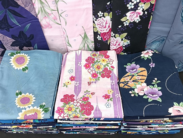 平和屋着物■浴衣 まとめて 45点 蝶 薔薇 向日葵 花柄 注染 金彩 など 着用可能多数 未使用品あり mmm1258