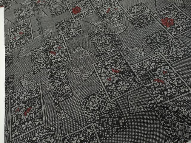 平和屋着物●本場大島紬 7マルキ 色紙重ね草花文 正絹 逸品 未使用 DABI2385ud