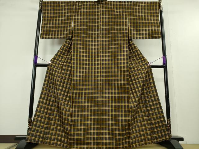 平和屋本店●極上 本場黄八丈 黒八丈 紬 まるまなこ 格子 逸品 DZAB3442kh6