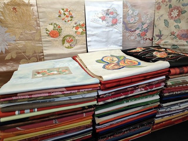 平和屋本店■名古屋帯 まとめて100点 孔雀 蝶 菊 花柄 刺繍 金銀糸 など 着用可能多数 未使用品あり 全て正絹 ppp4019