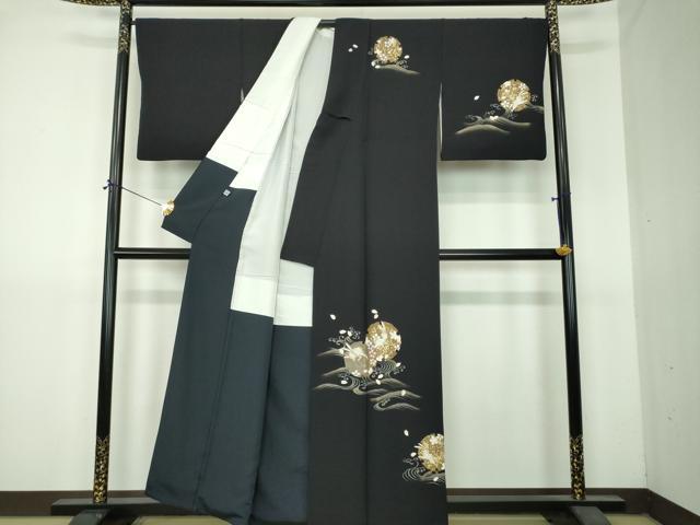 平和屋着物●訪問着 刺繍 雪輪桜 立波に兎 黒地 金銀彩 正絹 逸品 DABI6224ps