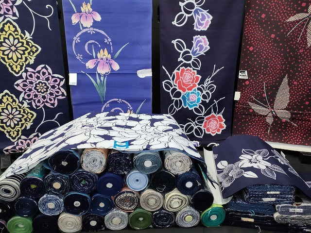 平和屋本店■浴衣反物 まとめて 45点 蝶 薔薇 花柄 竜田川文様 四季の花木染 菱美 むさし野ゆかた など 全て未使用 ppp4039