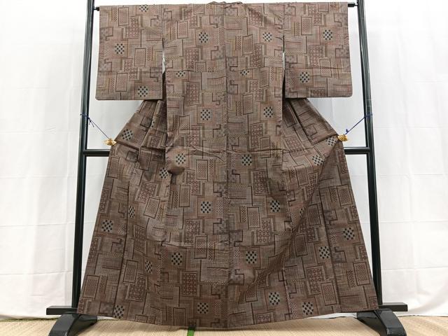 平和屋着物▼本場大島紬 7マルキ 幾何学文様 正絹 逸品 BAAX9994yc