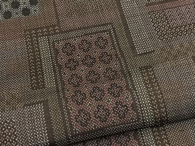 平和屋着物▼本場大島紬 7マルキ 幾何学文様 正絹 逸品 BAAX9994yc