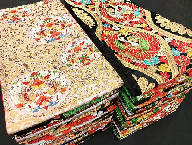 平和屋本店■子供帯 まとめて 35点 向かい鳳凰 鶴 蝶 松竹梅 花柄 正倉院 金銀糸 など 着用可能多数 未使用品あり mmm1396