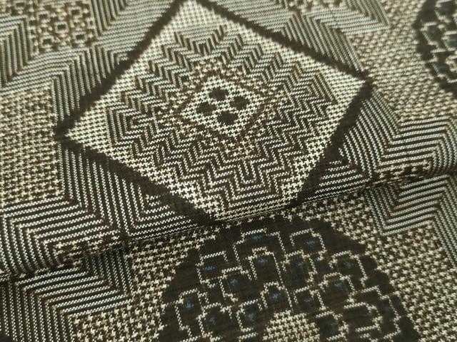 平和屋着物●本場大島紬 龍郷絣 花菱文 証紙付き 正絹 逸品 DABI6616ps