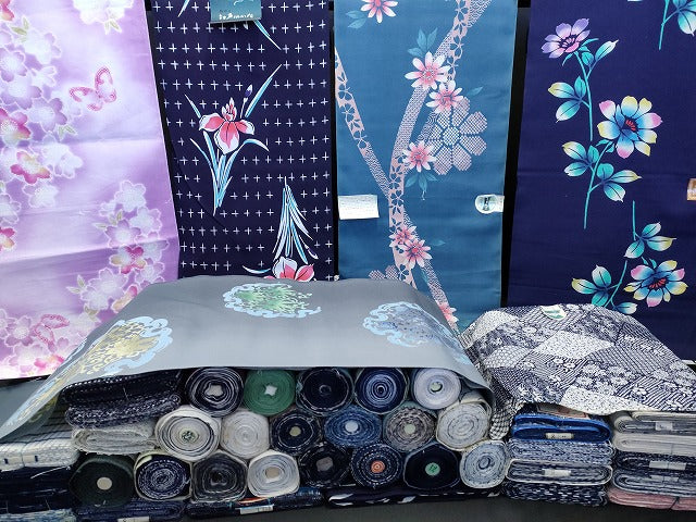 平和屋本店■浴衣反物 まとめて 45点 蝶 蜻蛉 花柄 菖蒲 江戸ゆかた 四季の花木染 辨慶染 など 全て未使用 ppp4078