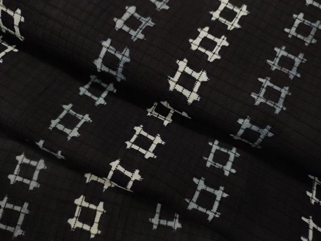 平和屋着物*夏物 小紋・浴衣兼用 絹紅梅 井桁絣 黒地 絹綿 正絹 逸品 CABK6762ze