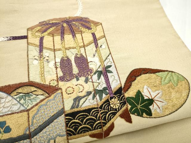 平和屋着物●アンティーク 大正ロマン 丸帯 総刺繍 綴れ 貝桶花文 正絹 逸品 CABL5115hy
