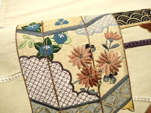 平和屋着物●アンティーク 大正ロマン 丸帯 総刺繍 綴れ 貝桶花文 正絹 逸品 CABL5115hy