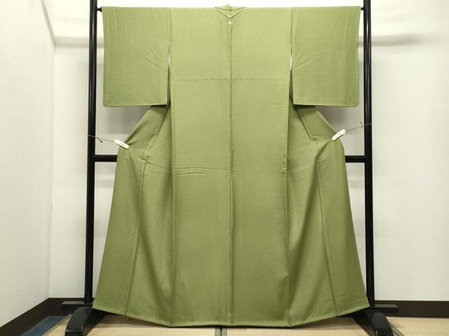 平和屋着物●上質な色無地 亀甲地紋 抹茶色 正絹 逸品 CABK2688gh