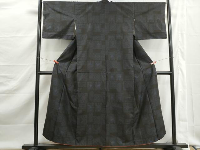 平和屋着物■本場大島紬 幾何学花文 正絹 逸品 DABJ5496qa