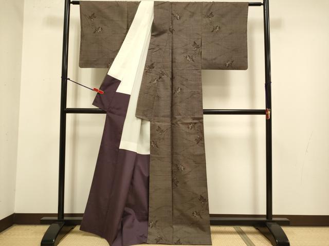 平和屋着物●本場大島紬 9マルキ 草花文 正絹 逸品 DABJ6635du