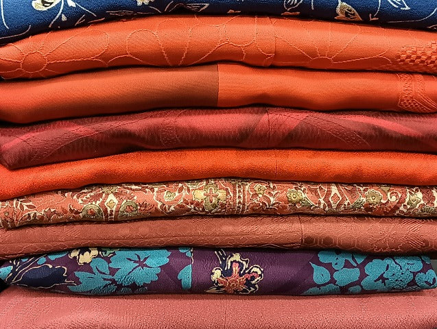 平和屋着物■道行コート まとめて 20点 蝶 花柄 型染め 刺繍 金彩 金銀糸 着用可能多数 未使用品あり 全て正絹 mmm1515
