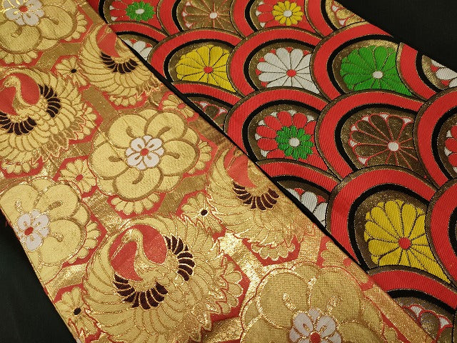 平和屋本店■子供帯 まとめて 35点 鶴 蝶 花柄 宝相華 アンティーク 金糸 など 着用可能多数 未使用品あり se0026