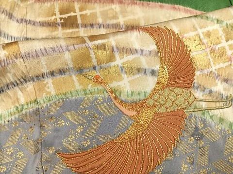 平和屋着物●豪華振袖 絞り 駒刺繍 飛鶴文 金彩 正絹 逸品 AABN2984ph