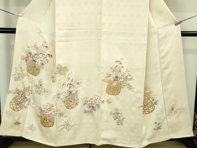 平和屋本店●極上 訪問着 駒刺繍 花篭 鳥の子色地 金彩 伊と幸 三越扱い 反端付き 逸品 未使用 DZAB5820kh6