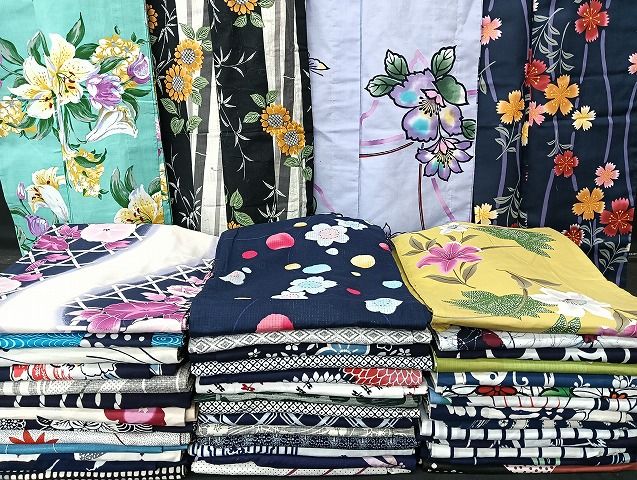 平和屋着物■浴衣 まとめて 45点 朝顔 向日葵 花柄 ラメ 注ぎ染め 花井幸子 YUKIKO HANAI など 着用可能多数 未使用品あり mmm1658