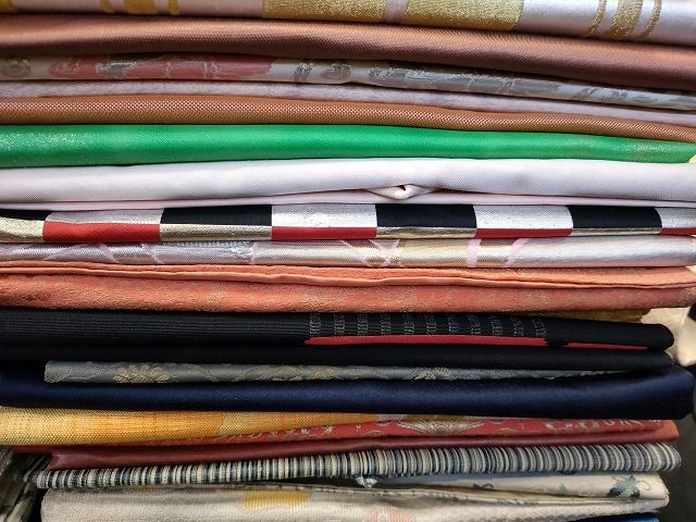 平和屋本店■名古屋帯 まとめて100点 鶴 蝶 葡萄 花柄 駒刺繍 金銀糸 など 着用可能多数 未使用品あり 全て正絹 se0074