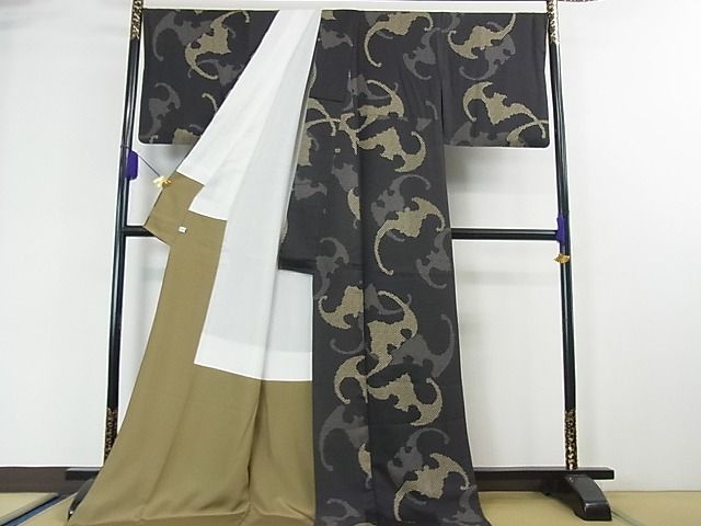 平和屋本店■極上 小紋 コウモリ 蝙蝠 蝋色地 逸品 3kh1868 - 平和屋