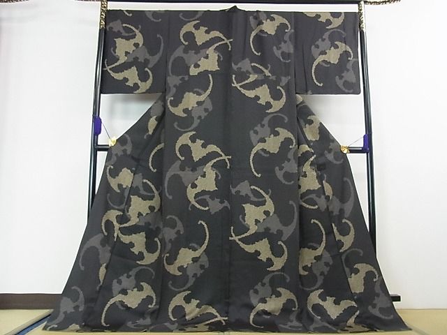 平和屋本店■極上 小紋 コウモリ 蝙蝠 蝋色地 逸品 3kh1868 - 平和屋