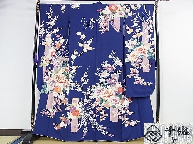 平和屋本店■極上 創業460年・千總 振袖 駒刺繍 筒花文 紺藍色地 金彩 逸品 DZAA1609kh5 - 平和屋