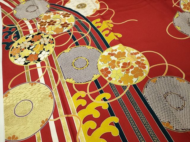 平和屋本店■極上 創業460年・千總 振袖 駒刺繍 鏡裏花文 金彩 逸品 DZAA1941kh4 - 平和屋