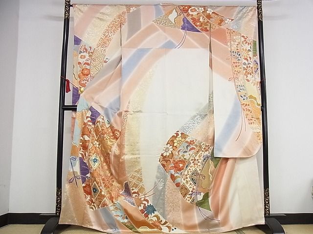 平和屋本店■極上 創業460年・千總 振袖 駒刺繍 几帳花文 金彩 松坂屋扱い 正絹 逸品 KAAA1105kk4 - 平和屋