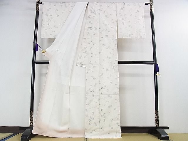 平和屋本店■極上 本場大島紬 白大島 7マルキ 恵大島紬織物謹製 花唐草文 京都きもの友禅扱い 証紙付き 逸品 未使用 DZAA0586kh4 - 平和屋