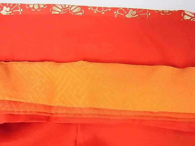 平和屋本店■極上 七五三 女の子 7歳 祝着 十二単風 駒刺繍 飛鶴松文 金銀糸 逸品 DZAA1584kh4 - 平和屋