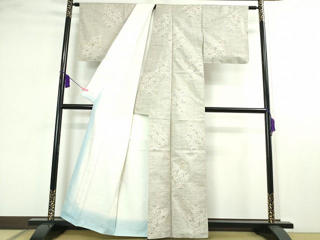 平和屋本店■極上 本場大島紬 白大島 9マルキ 160亀甲 桑原謹製 証紙付き 逸品 未使用 DZAA2044kh4 - 平和屋