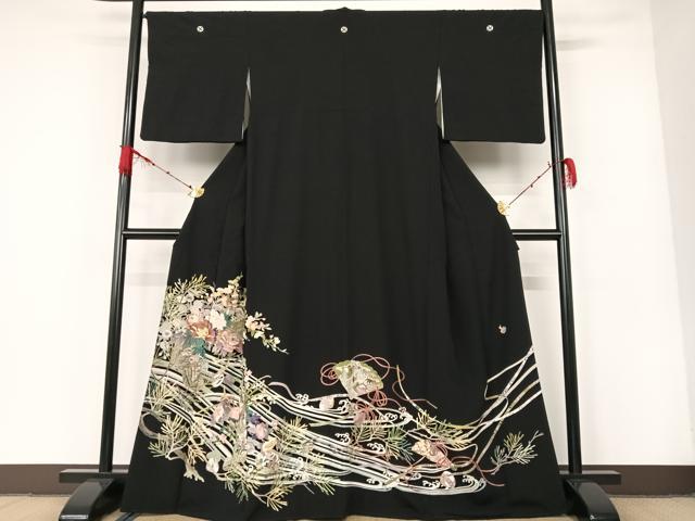 平和屋着物●豪華黒留袖 作家物 刺繍 檜扇扇面枝花文 金糸 正絹 逸品 AAAM6820ph