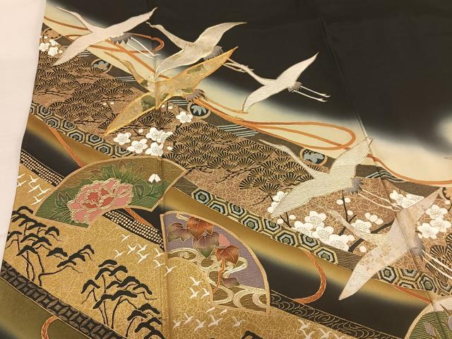 平和屋着物●女優・後藤久美子ブランド 黒留袖 駒刺繍 飛鶴地紙花文 金彩 正絹 逸品 AAAP0164ph