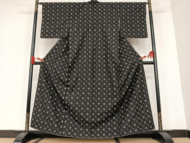 平和屋着物●本場染大島紬 井桁絣文様 正絹 逸品 AAAT0559zg